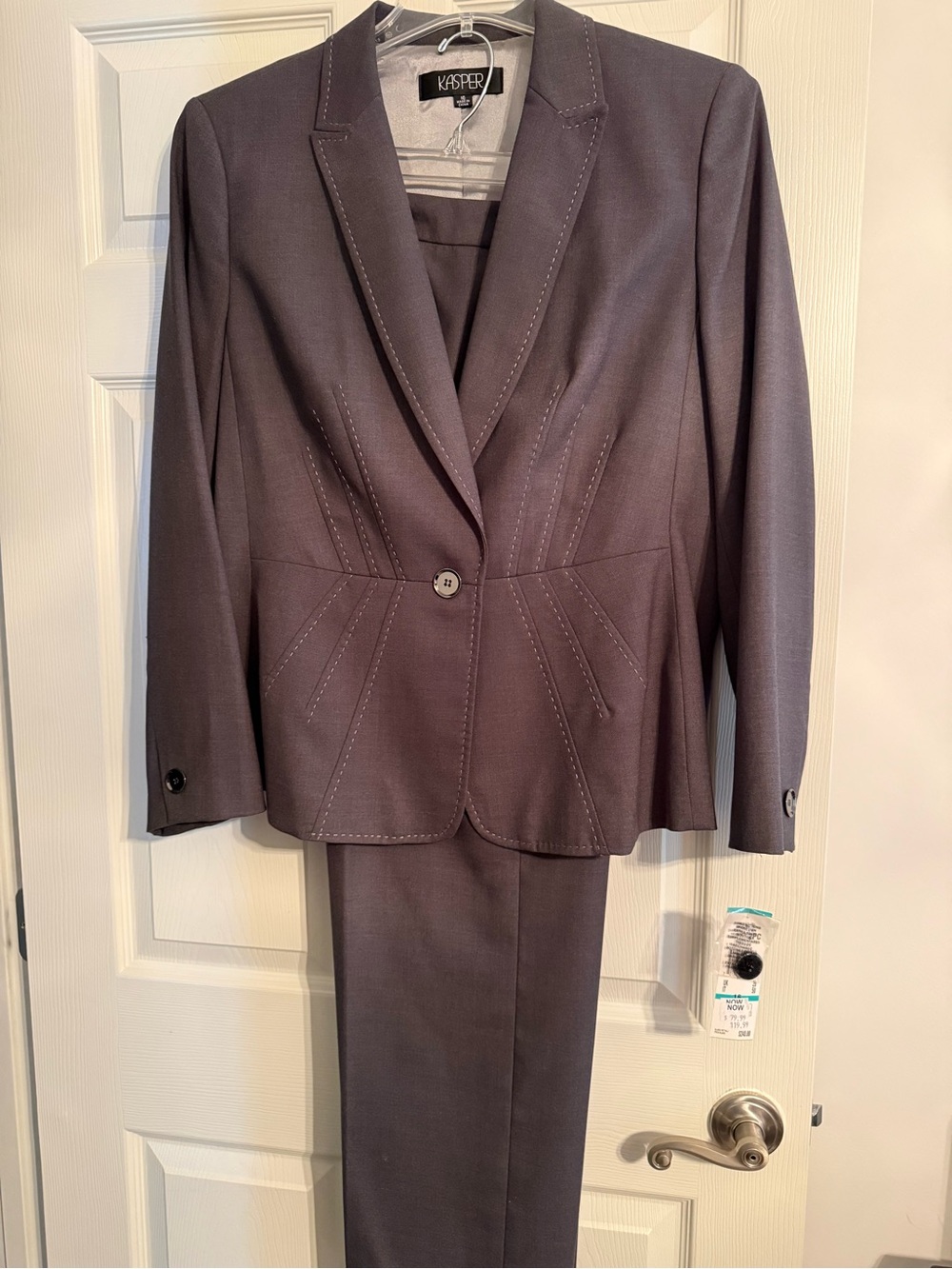 Kasper Women's Gray Tailored Blazer and Pants Suit